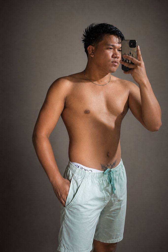 itsMejAyDump tweet media