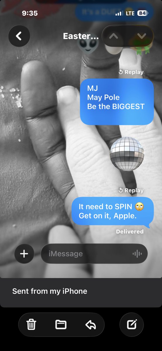 mjadiscoball's tweet photo. ⁦@Apple⁩ ⁦@AppleMusic⁩ ⁦@AppleSupport⁩ ⁦@AppleTV⁩ ⁦@AppleBooks⁩ #GetOnIt #GetDownOnIt ⁦@thatmelchick⁩ #link ⁦@USAA⁩ ⁦@AskPayPal⁩ ⁦@jpmorgan⁩ #Face #Heart #REcogNiZe those fangs 🦖 ⁦@UFLRenegades⁩ #MahaloJah 💯🤍🪩🖤♾️ https://t.co/7pMc2tqWzv