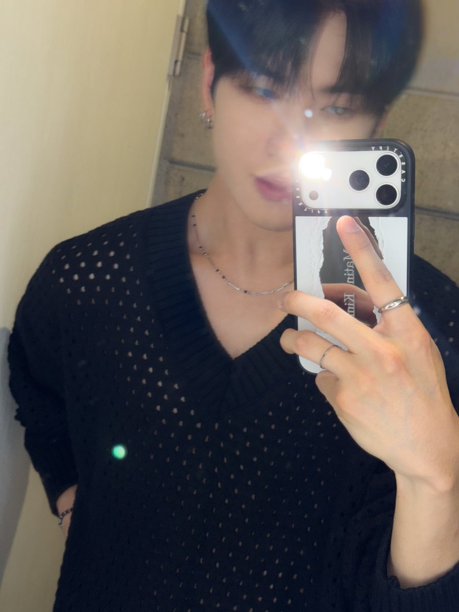 TRENDZ (트렌드지) tweet media
