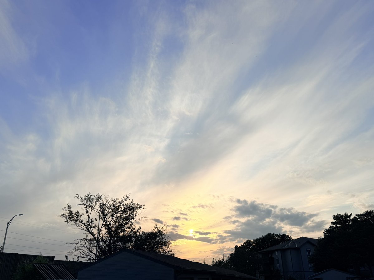 KC_TC6's tweet image. @fox4wx forgot to send this #SunsetAlert last night