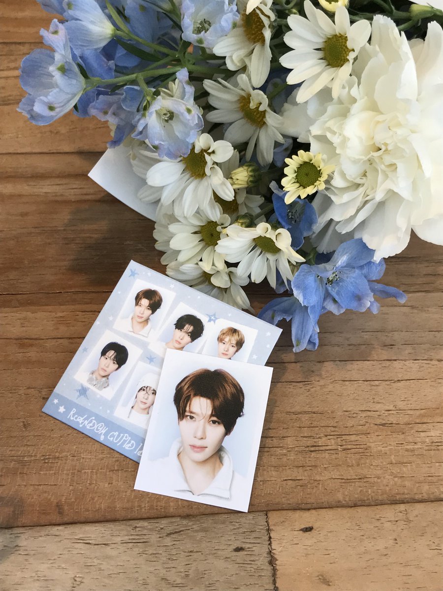 forfeb6th's tweet photo. 시온님 증명사진 너무 아름다우요 https://t.co/IxrGDTS0wR