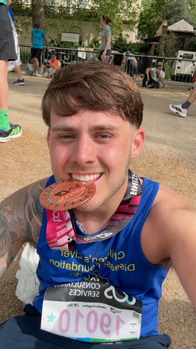 tweetcldf's tweet photo. Wow! Our amazing #LondonMarathon runners raised over £44,000 between them! Here are just a few of the fantastic pictures.

Join us in a MASSIVE congratulations and thanks to our 16 fantastic runners. It's such an achievement! Thanks also to everyone who helped us cheer them on. https://t.co/G5VBmc0IqI