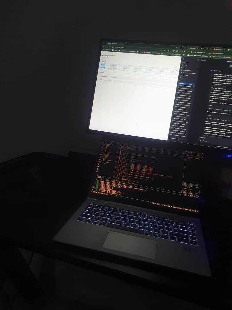 TheLazyCoder tweet media