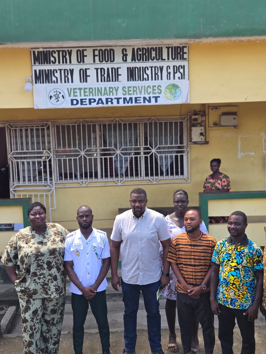 riseCFC's tweet photo. How we like it’s in Ghana #idey https://t.co/9mSrODmZpz