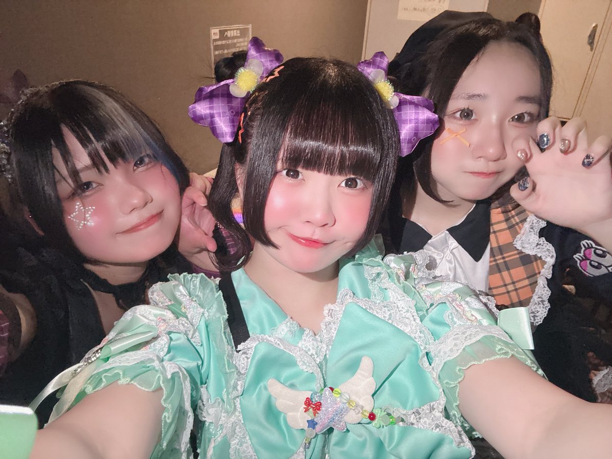 ゆきりんか合同生誕祭 ありがとうございました🪄︎︎🏹

ゆきちゃんりんかちゃんとそのファンの方達が全身全霊で愛を伝え合う姿に感動しました🥹💜🧡 本当に素敵な生誕祭でしたお誕生日おめでとうございます！🎉

恋春推しの方達にもたくさん会えて嬉しかったです💚ྀི
今日も幸せたくさんありがとう♡