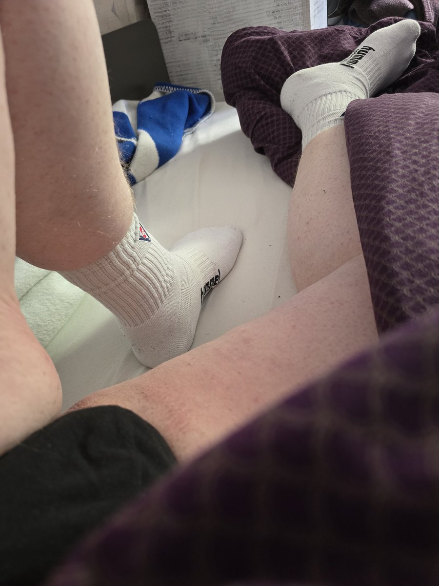sven83ix's tweet photo. Hallo ihr Xler #gay #gaygermany #gaygerman #schwul #gaychubby #gaysub #gaysubmissve https://t.co/tlzLTUgqHI