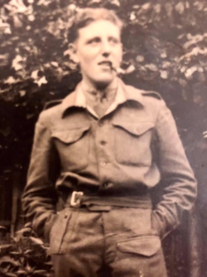 Robertturner67's tweet photo. @DrHelenFry Yes, my late father joined the Royal Marines at the age of 18 in 1943 https://t.co/xnOdJat2cT