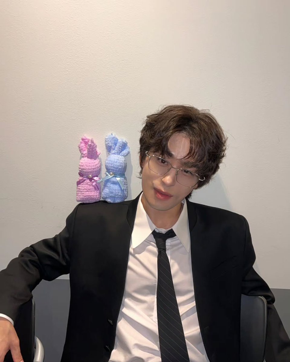 취향 tweet media