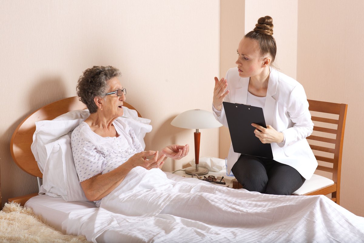 HEREATHOMECARE's tweet image. Recovering at home should be a time for rest, not worry. Our compassionate team provides the support needed for a smooth recovery journey in your own space. How has dedicated home care helped you or a loved one heal? ✨ #HEREATHOME #homecare #eldercare #residentialcarehome
