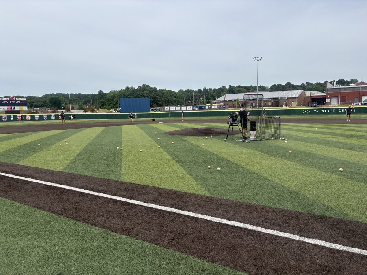 Lincoln High School Baseball tweet media