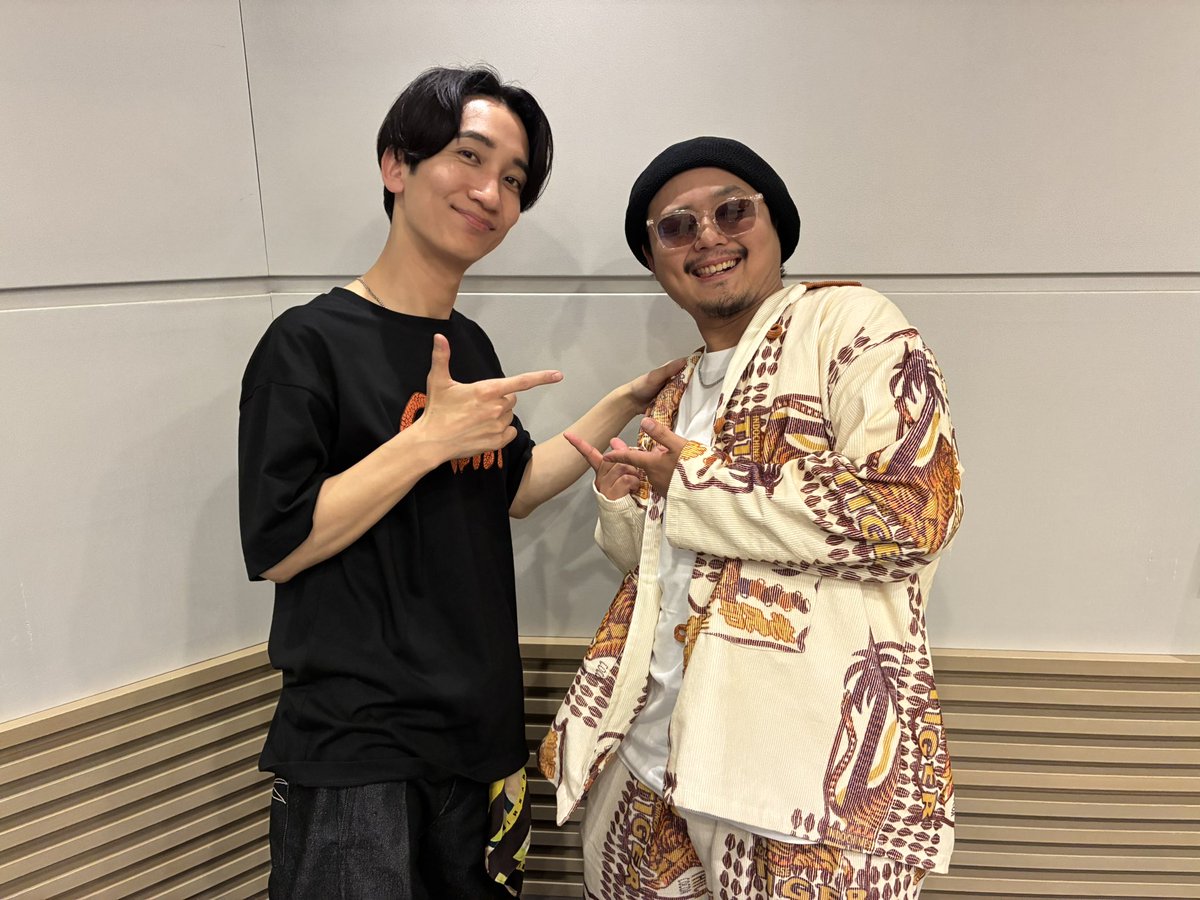 abc_rocknaradio's tweet image. ⚡️今日の #ロクラジ ⚡️

the engy( @the_engy )から
山路洸至さん(@16kyJflp )スタジオ生出演🤍✨

メンバーとの出会い話に
桜井「そんなことある？？！！」😳
昨年のMrs. GREEN APPLE presents 
『CEREMONY』出演時の裏話も🍏

タイムフリーはこちらから⏬
📻🔗 radiko.jp/share/?t=20260… 

#ABCラジオ