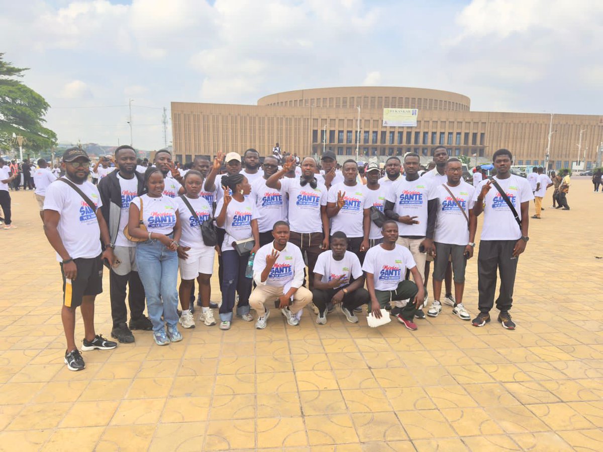 Neddychris26893's tweet image. 🇨🇩 Kinshasa | Marche du 1er mai
Le PR @KasongoKas Kalalo (3K) a pris part à la marche de santé avec le MCA, organisée par le conseil national de la jeunesse. Engagement pour la paix, l’unité et la jeunesse. 3K proche du peuple, sur le terrain.
#RDC #MCA #3K #Jeunesse #1erMai