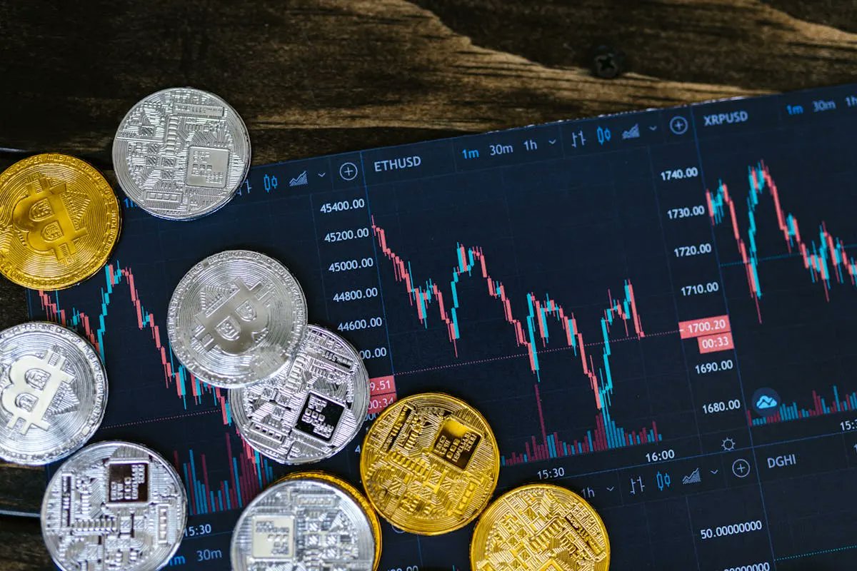 velotrade's tweet photo. Prop firm red flags that most traders ignore until it's too late.
Vague payout terms. Sudden rule changes. No real risk desk. Here's what to look for before you buy a challenge:
https://t.co/Hee9VQTRbX #CryptoPropTrading https://t.co/i5Rp0BDqrx