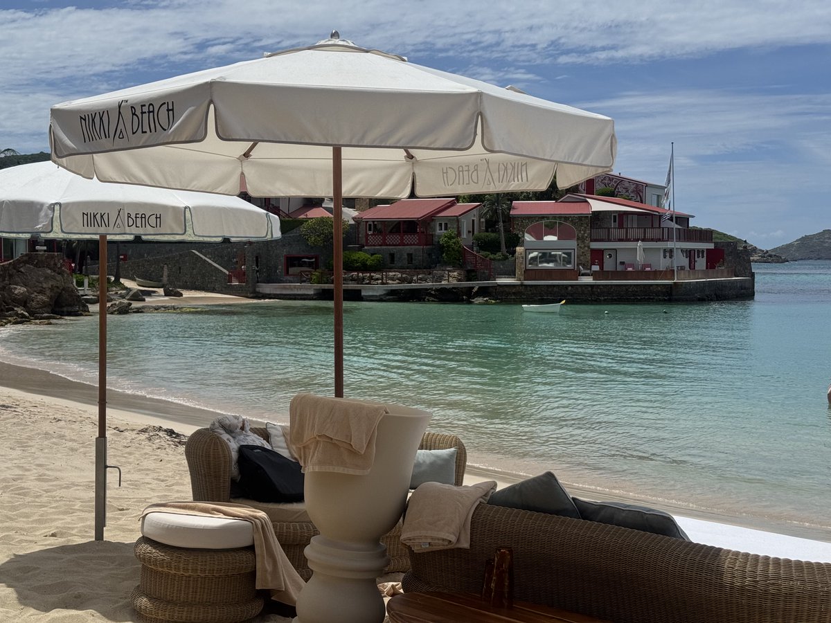 ExoticVivian's tweet photo. Thank you for bringing me back to one of my favorite islands in the Caribbean 🥰 #StBarts 🏝️ https://t.co/31wUsY9cp7