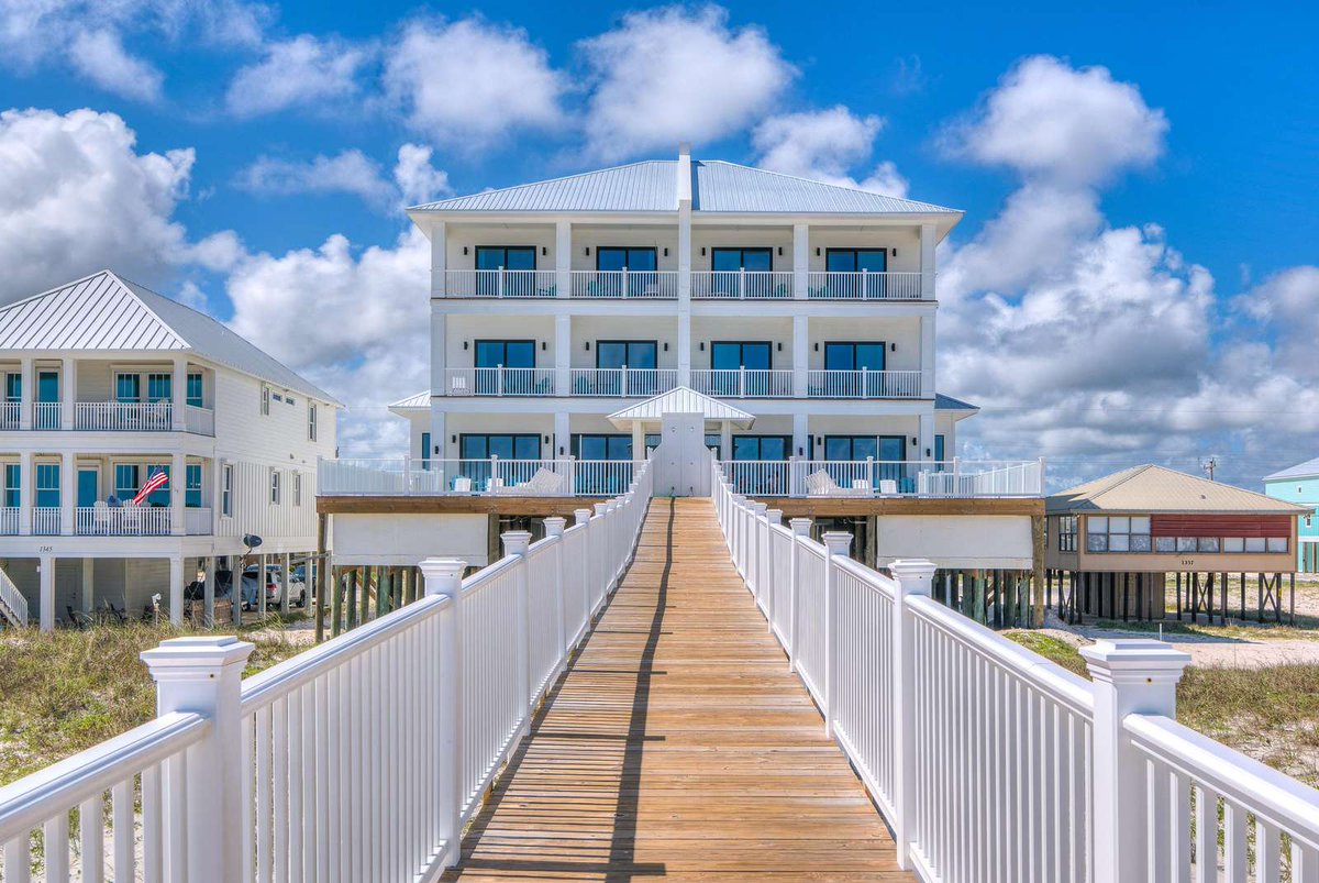 VacationBOwners's tweet image. When you book directly with owners, the experience feels more personal. Vacation By Owners gives you access to homes in popular travel destinations without unnecessary fees. Travel smarter &amp;amp; stay better.
vacationbyowners.com

#vacationbyowner #travels #Alabama #OrangeBeachHome