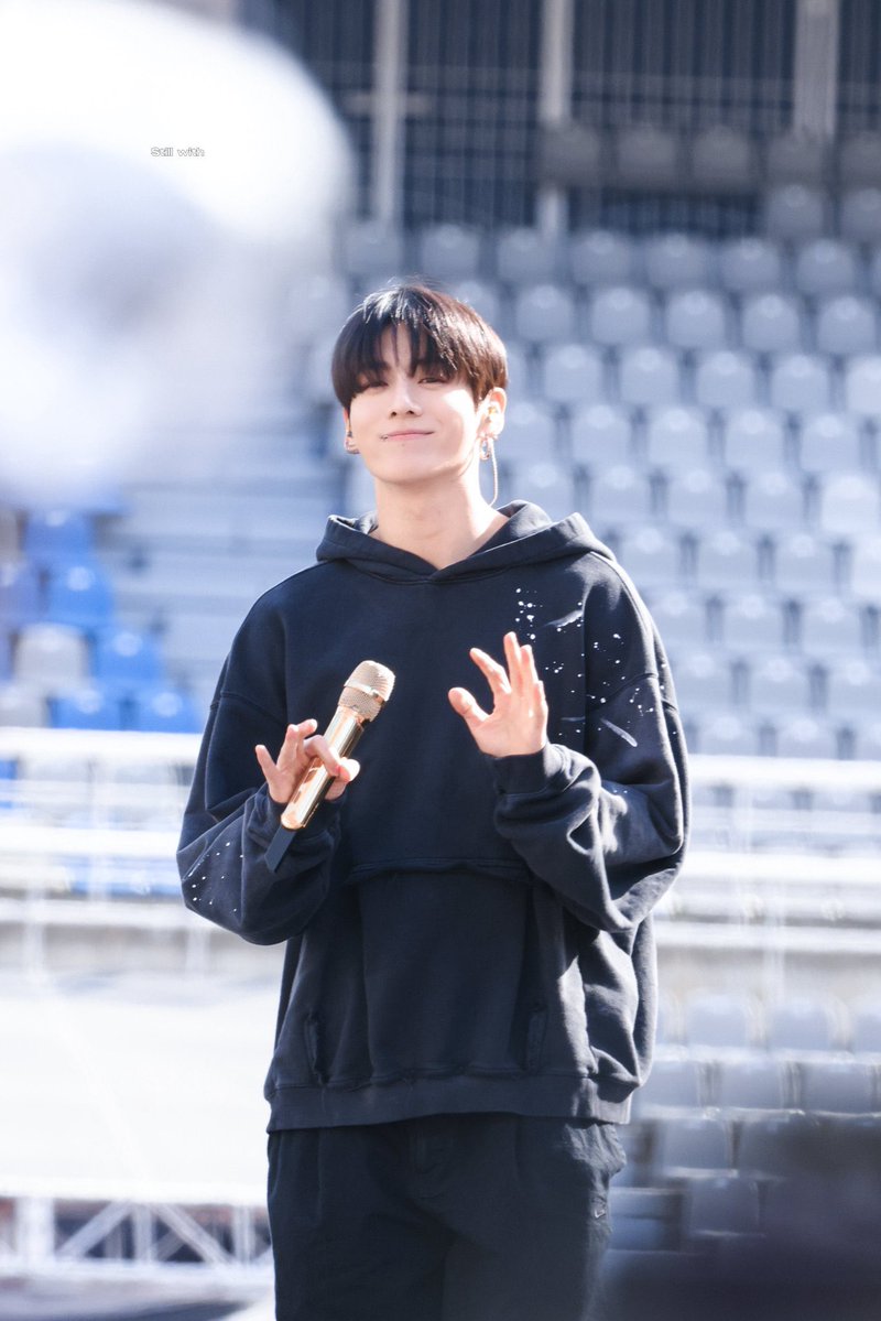 rody12🥴 tweet media