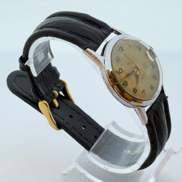 brunotsalata's tweet image. Relógio Suíço Vintage Olivia Calendar - 17 Jewels - Anos 60 

Whatsapp 16997262613

R$400,00 via OLX ou retirada em Barrinha SP 

#olivia #relogio #tempo #horario 

sp.olx.com.br/regiao-de-ribe…