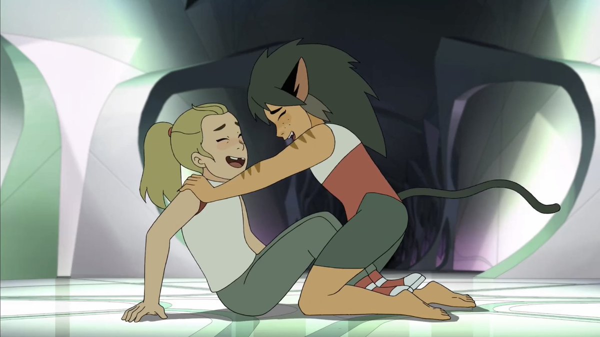 BUGIN3TTE's tweet photo. it’s such a small detail but i feel so sick when i see young and future adora because of their matching hair 😭😭😭 only now she can let it down ❤️‍🩹 https://t.co/SPlZ3BP5kx