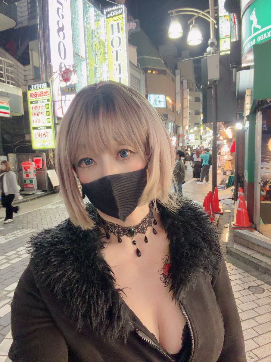 さき🐯とらこ tweet media