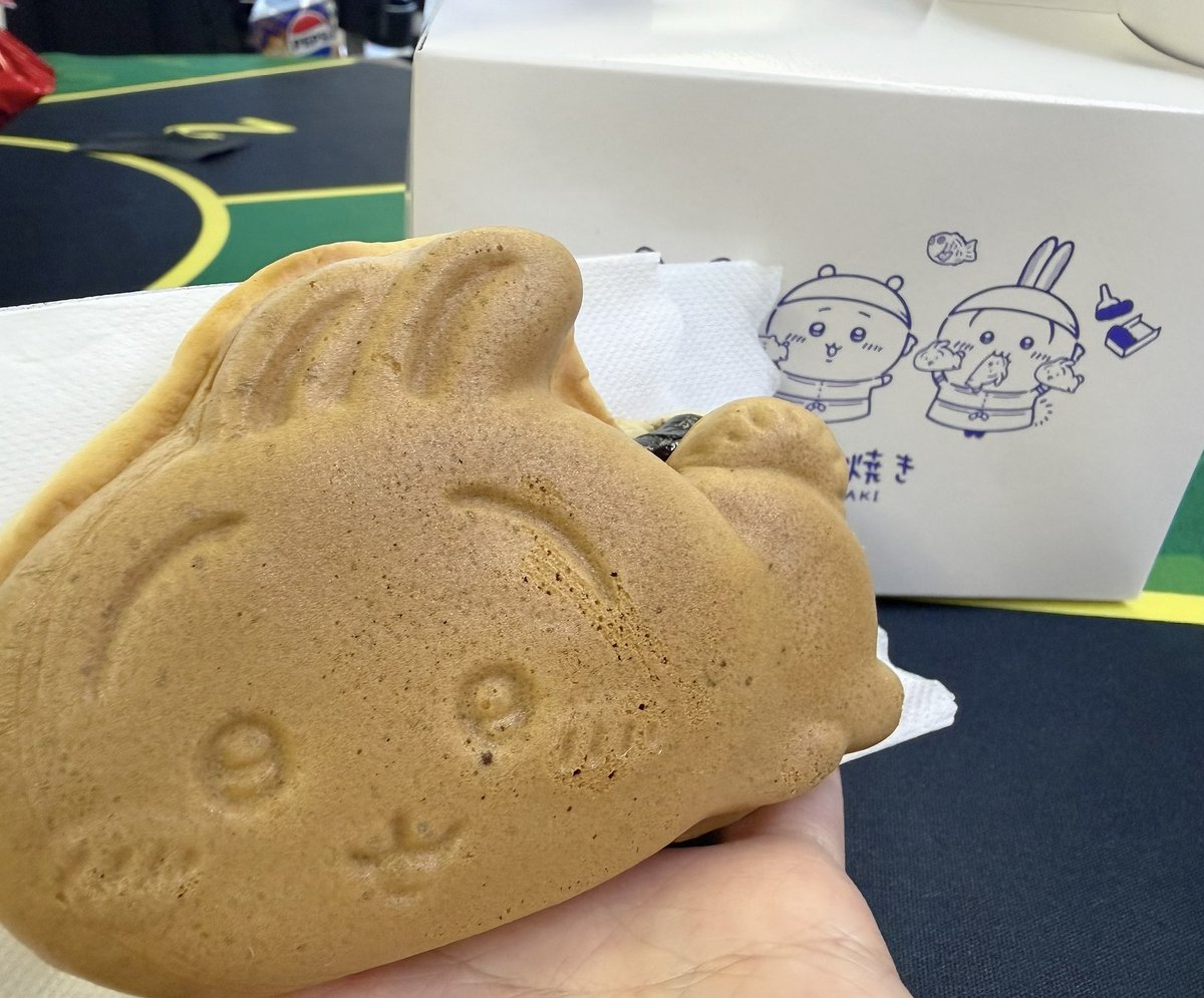 シャルル tweet media
