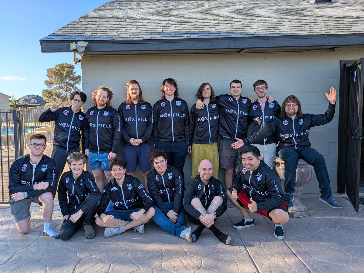 Team Handshake Moxfield tweet media