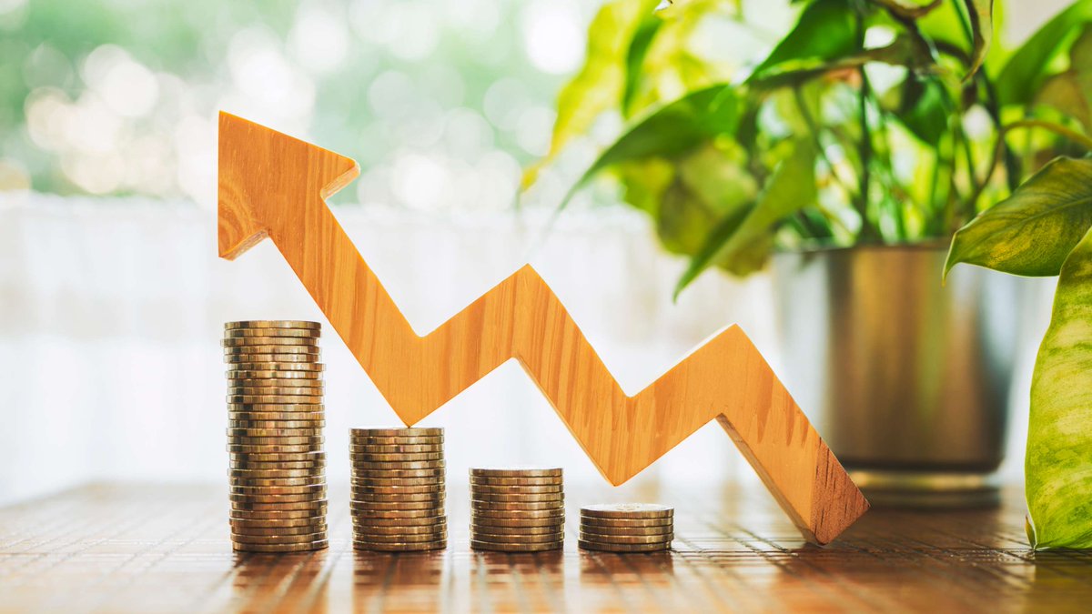 EmployWalesJCP's tweet image. From visibility to revenue.

Is influencer marketing a #Brand exercise or a commercial growth tool? 

Used well, it can build trust, extend reach and support revenue.. read how to break it down for your business: ow.ly/Ks6250YJY9e

#Business