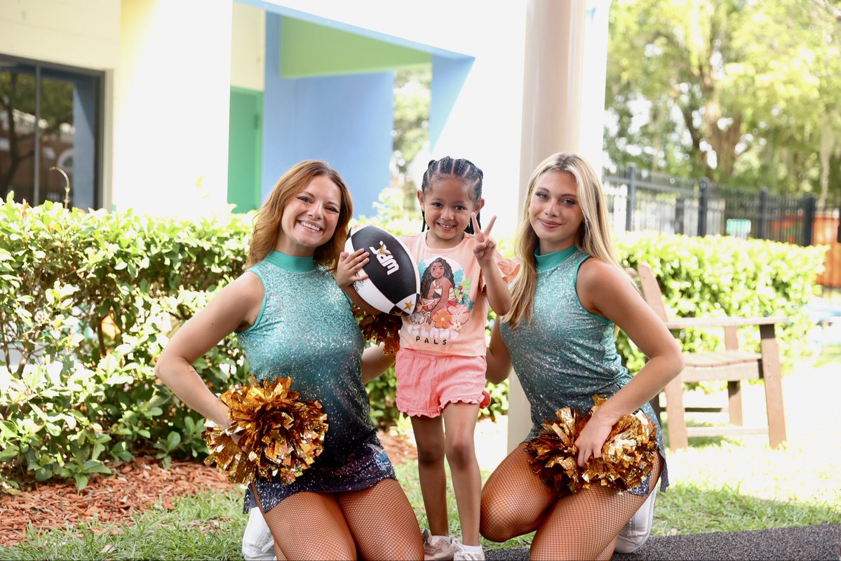 OrlPirates's tweet image. Little pirates in the making 🏴‍☠️✨

The Pirates and Sirens spent the day at Welborne Nursery &amp;amp; Preschool bringing the energy, meeting the kids, and sharing what Pirate Nation is all about. 

#orlandopirates #piratenation #communityfirst