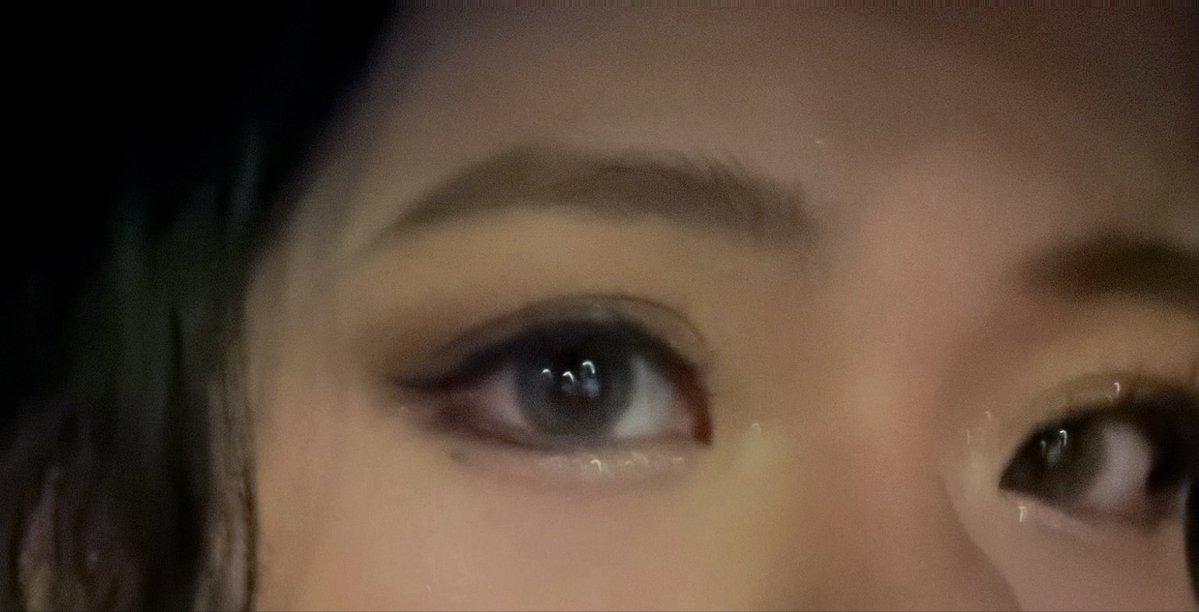 小小不太小 tweet media