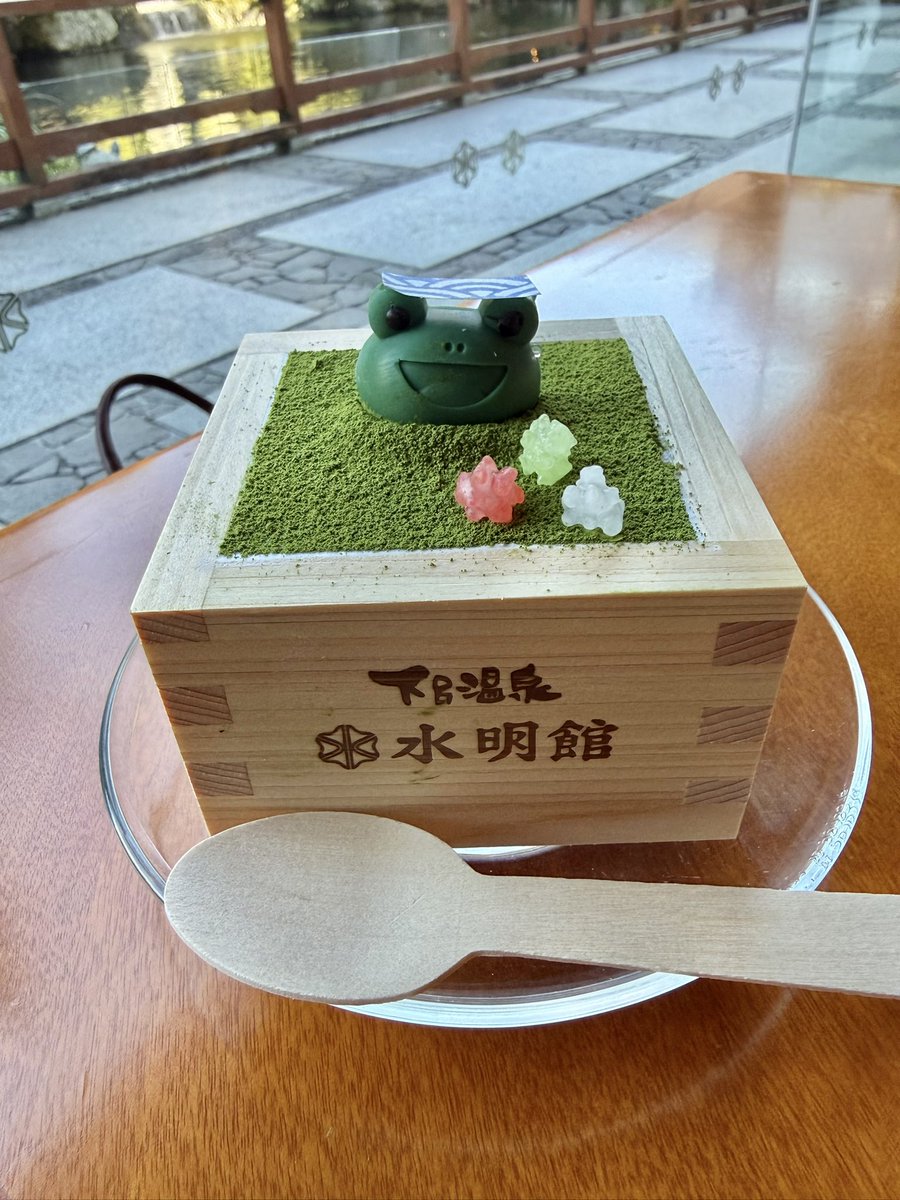 ひぐもん tweet media