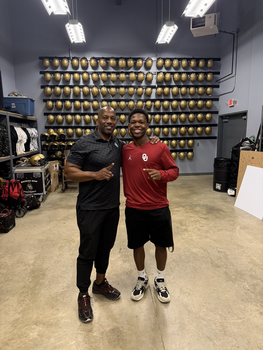 Greydon Howell tweet media