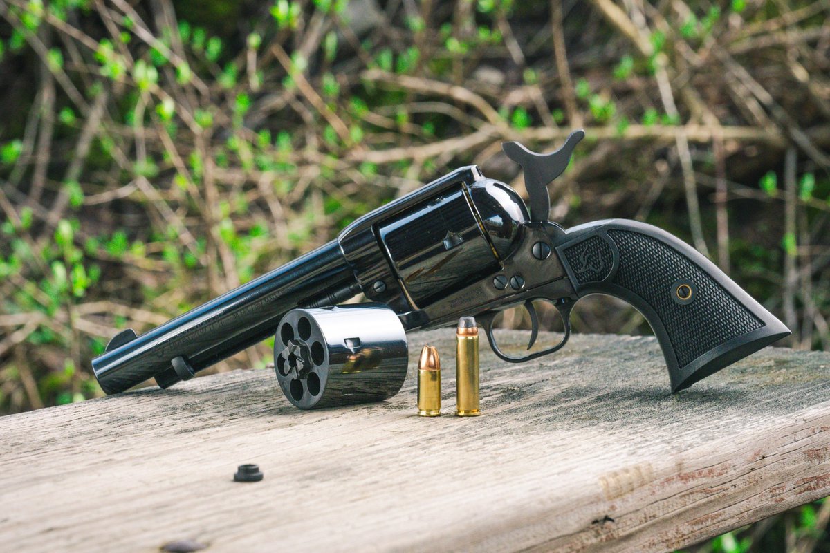 TaurusUSA's tweet image. What a month.
New platforms. New options. #ICYMI, here’s what dropped in April.