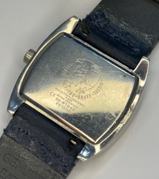 brunotsalata's tweet image. Relógio Diesel Original DZ-5104C - Quartz

Whatsapp 16997262613

R$600,00 via OLX ou retirada em Barrinha SP 

#relogio #tempo #horario #luxo 

sp.olx.com.br/regiao-de-ribe…