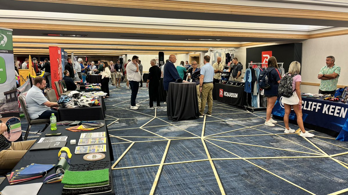 allisportsgroup's tweet image. 👀➡️ Swipe for a virtual tour of our Vendor Hall at #AlliSummit2026!

🤝 THANK YOU to all of our incredible vendors who attended! This event, nor our companies’ success, would be possible without your #Partnership and unwavering support.