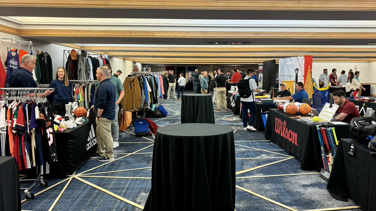 allisportsgroup's tweet image. 👀➡️ Swipe for a virtual tour of our Vendor Hall at #AlliSummit2026!

🤝 THANK YOU to all of our incredible vendors who attended! This event, nor our companies’ success, would be possible without your #Partnership and unwavering support.