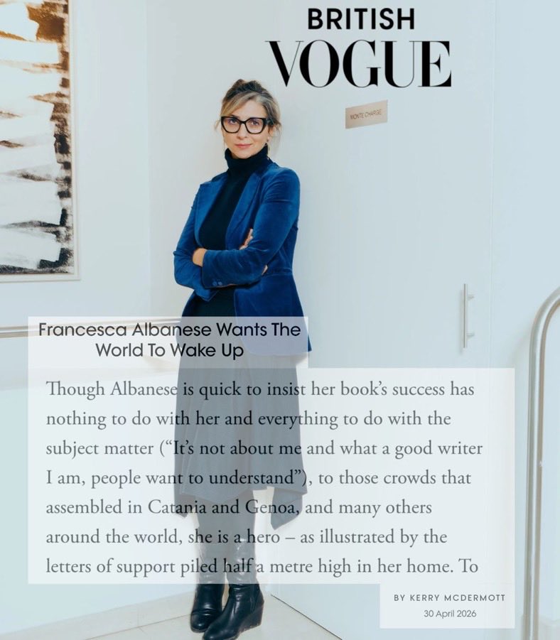 BastardChiton's tweet photo. La rivista Vogue anni fa ritrasse la moglie di Bashar Assad come “glamour, giovane e molto chic—la più fresca e magnetica delle prime dame”.

Ci risiamo ora, con un articolo che esalta l’immagine della rabbiosa antisemita sostenitrice del terrorismo di Hamas Francesca Albanese🤦🏻‍♂️ https://t.co/5wJWdXahKw