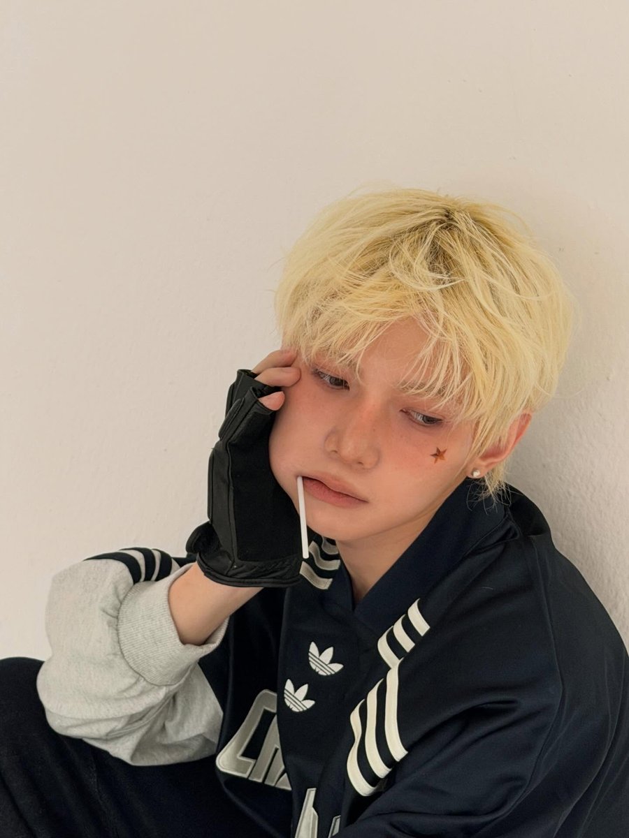 [📷 260501 INSTAGRAM]

Mise à jour du profil Instagram de Yeosang (Im_ovation)

🎵Alok, Alan Walker - Headlights 
😎

🔗instagram.com/p/DXzHX1QFHvY/…