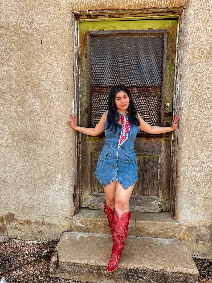 harrys1939's tweet image. All the Summer Vibes ❤️🤍💙 So many great looks in the store for you ladies 🤠

#summerfashion #harrysboots #westernstore #sansabatexas #sansabatx #texashillcountry #centraltexas #cowgirlfashion #4thofjuly