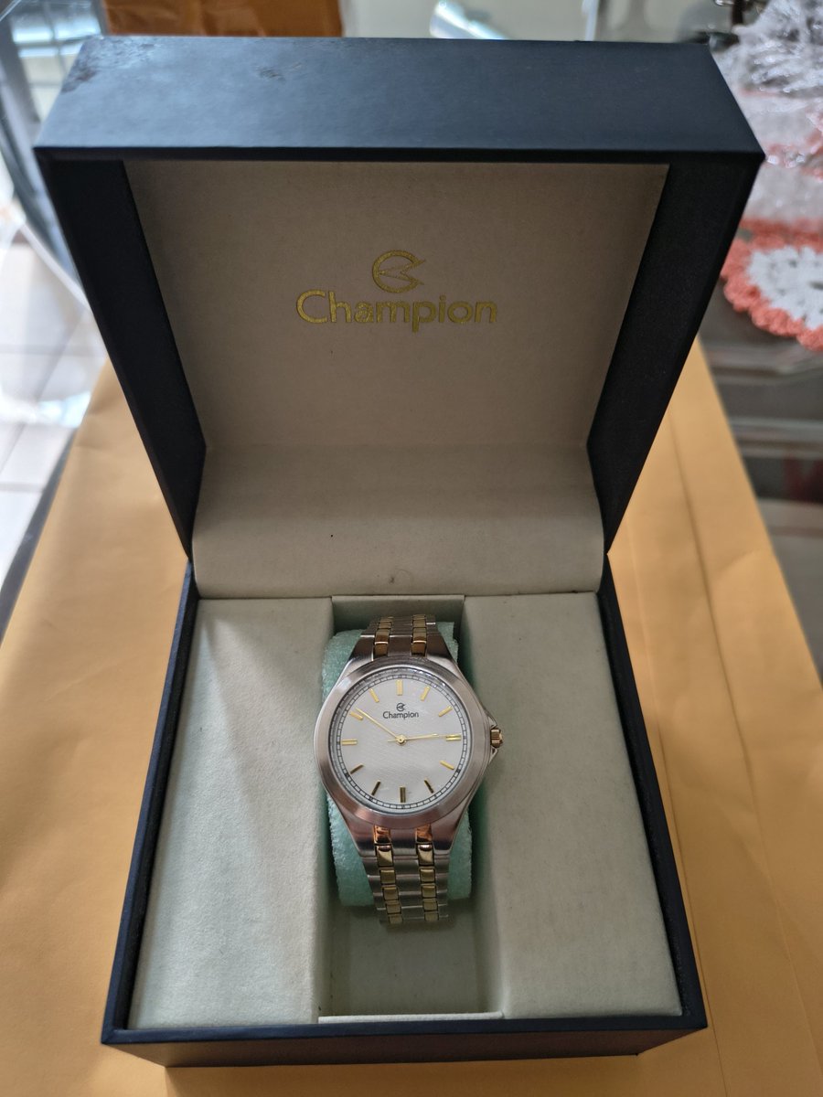 brunotsalata's tweet photo. RELÓGIO CHAMPION ORIGINAL - QUARTZ JAPONÊS MIYOTA - AÇO BICOLOR - COM CAIXA ORIGINAL

R$220,00 Venda OLX ou retirada em Barrinha SP 

#champion #relogio #horario #tempo 

https://t.co/2UlbMiHYF1 https://t.co/RfWjA0Gw0m