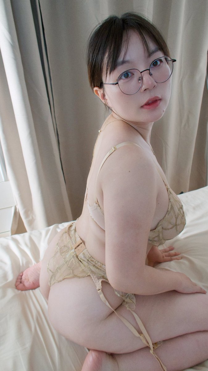 成熟美姨 tweet media