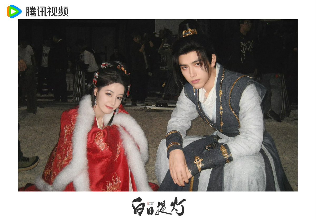 dilraba_fanclub's tweet photo. A surprise batch of He Simu’s Polaroids just dropped!
crWeibo:白日提灯官微
#迪丽热巴 #dilraba #dilrabadilmurat #dilireba #迪麗熱巴 #ディリラバ #디리러바 #ตี๋ลี่เร่อปา #贺思慕 #HeSimu #白日提灯 #BaiRiTiDeng #LoveBeyondtheGrave https://t.co/bGPn2LTUgs