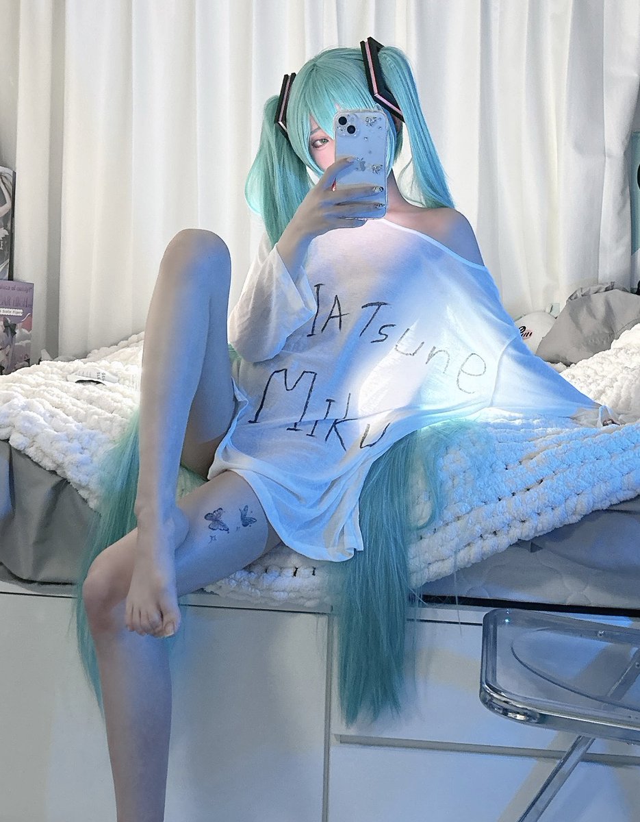 ゆに tweet media
