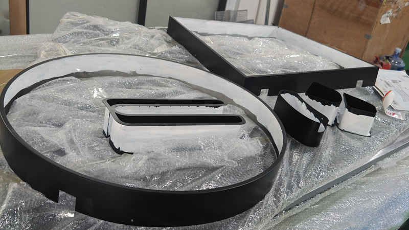 Lynnxyer's tweet image. 19 years. 3,000+ factories. 80+ countries.

We've seen it all — and we're still learning.

#CustomManufacturing #FactoryDirect #B2B #GlobalTrade