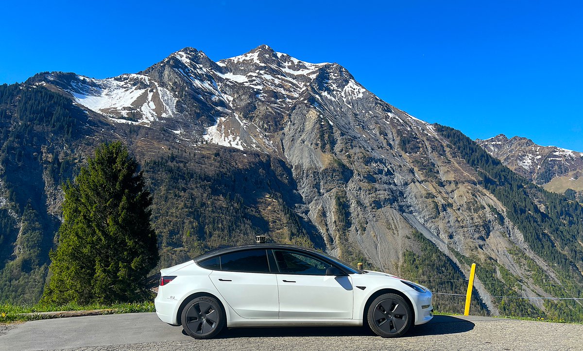 Patrick aka "Tesla Kägi" 🇨🇭⚡️💚✌️ tweet media