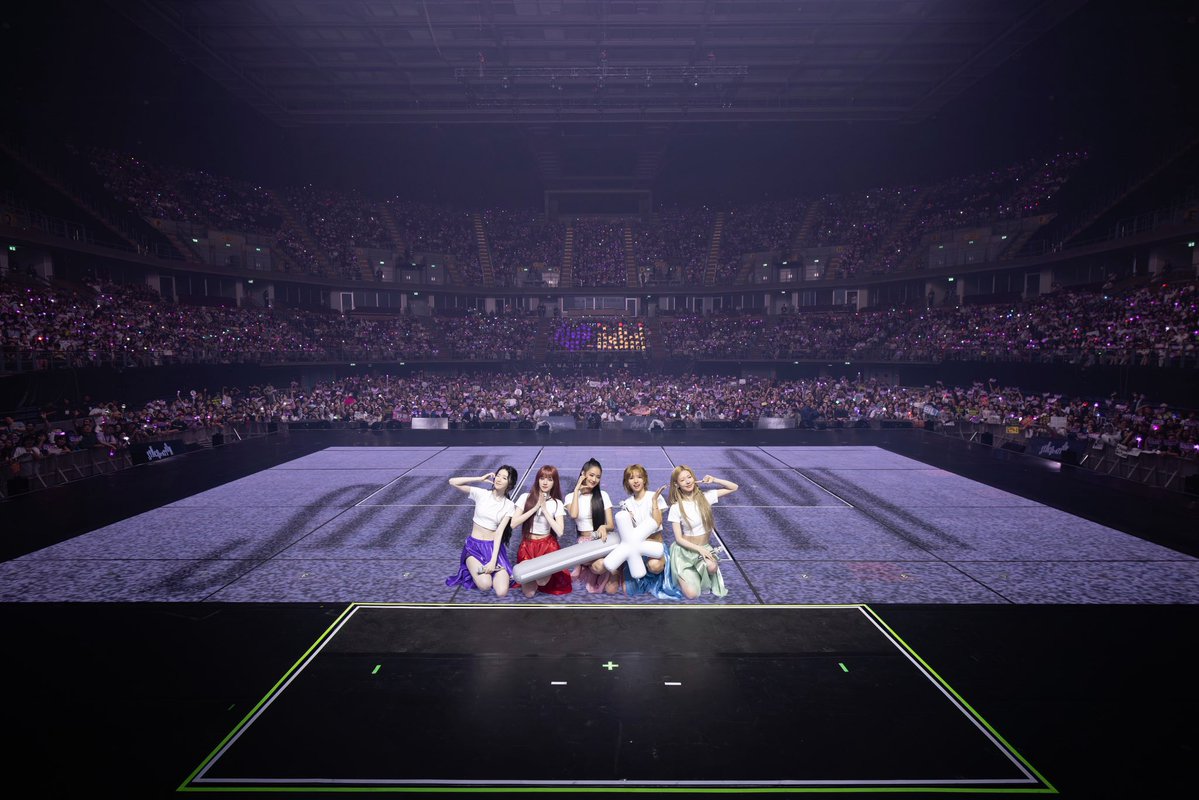 ไอเดิลครบรอบ 8 ปีแล้วค่ะ🥳

ขอบคุณไอเดิลที่ทำงานอย่างหนักมาตลอด 8 ปีรวมถึงต่อไปในอนาคต และไม่ว่าจะเกิดอะไรขึ้น เนเวอร์แลนด์จะยังคงเป็นเนเวอร์แลนด์ของไอเดิล ตลอดไป🏰

#아이들_8주년_끝나지않을_네버랜드 
#Forever_With_Idle