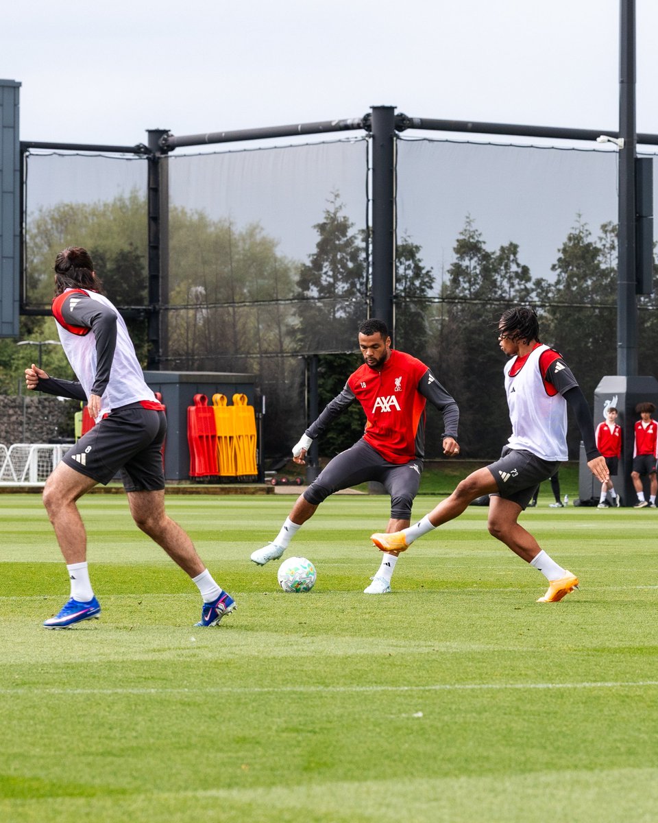 Liverpool FC tweet media