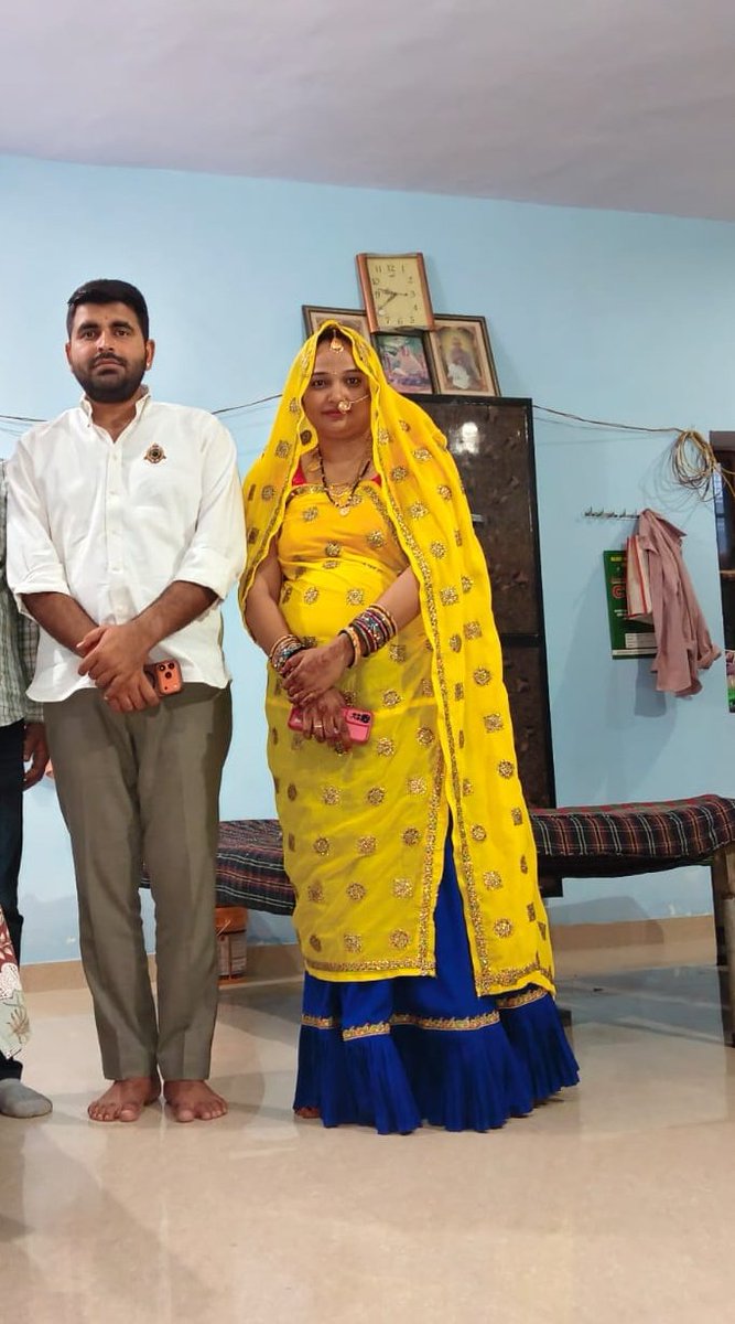 Radhemahwa's tweet photo. रविन्द्र सिंह भाटी नादौती करौली में शादी में। https://t.co/wKFnfg0Je6