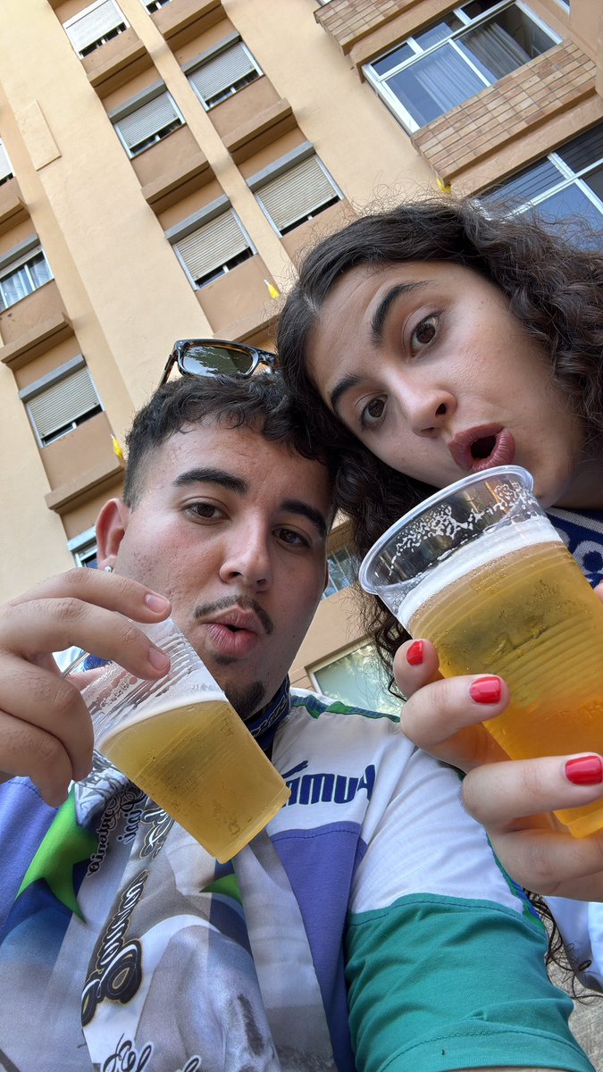 hectorpanzon_'s tweet photo. Activos para quien nos quiera invitar a una caña. https://t.co/bnyt4GZJcZ