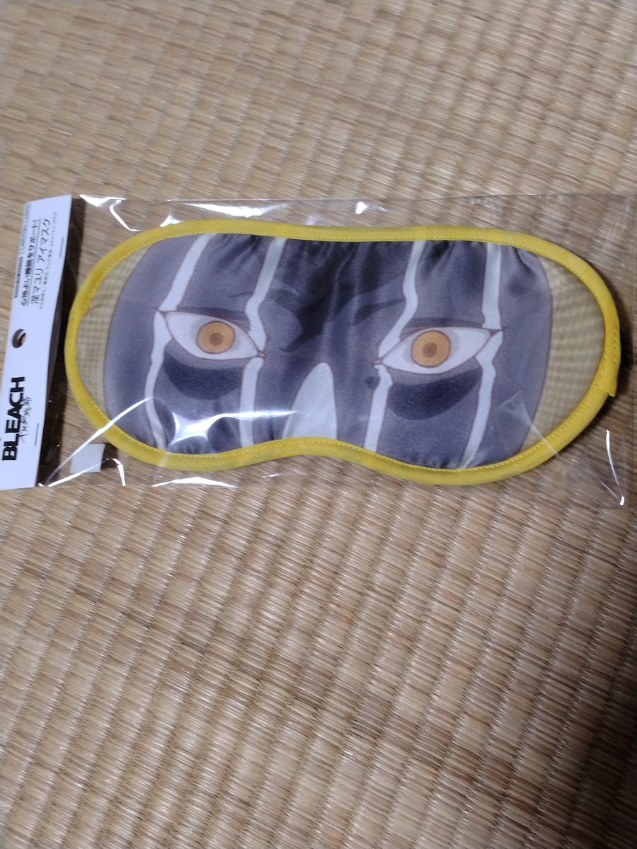 shio_skull's tweet photo. 本日大阪まで見に行って参りました。
マユリ様のイラストを直接見れたので、開催が近くでありがたかったです

マユリ様グッズは一通り購入
その後、日本橋でも見つけることが出来ました

ファンとしてはイベントやグッズが続くのがありがたいですね

#BLEACHLAM https://t.co/837EGMUFmT