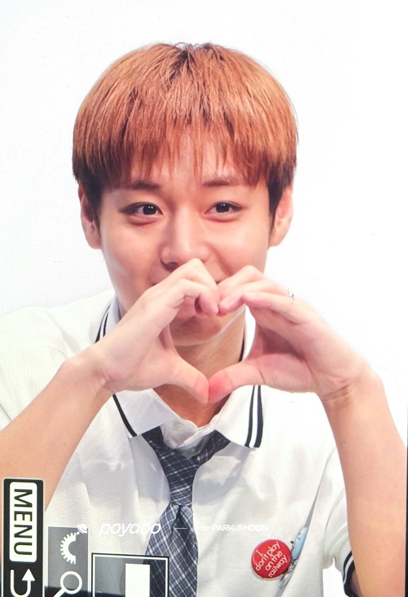 젵 tweet media