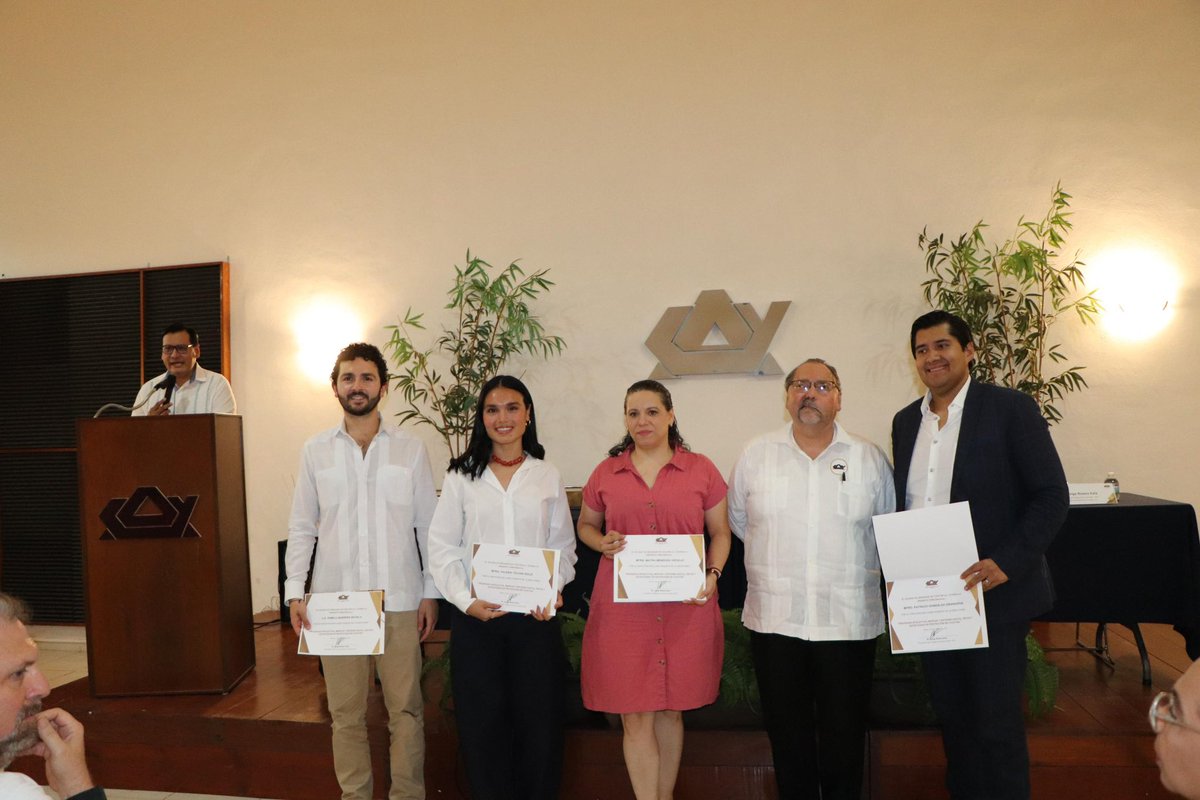 CAY_Abogados's tweet photo. El Colegio de Abogados de Yucatán, A.C. agradece la valiosa participación, de quienes integraron la mesa panel: “Propiedad Intelectual: Marcas y entorno digital, retos y estrategias de protección en Yucatán”.
Sus destacadas intervenciones enriquecieron el diálogo jurídico. ⚖️ https://t.co/SaDRQBuxa3